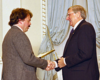 Pierre Sormany accepts Fellowship award from the Governor General