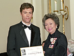 Reporter Robert Cribb accepts the 2001 Michener Citation of Merit from Governor General Adrienne Clarkson.