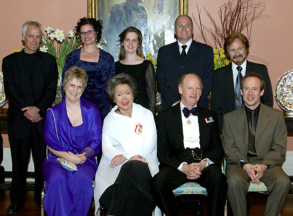 Seated L to R: CMAJ reporter, Laura Eggertson; Her Excellency Adrienne Clarkson; His Excellency John Ralston Saul; D&eacute;couverte journalist. Normand Grondin. Standing L to R: John Hoey, editor-in-chief, CMAJ; Barbara Sibbald, news editor, CMAJ; Anne Marie Todkill, deputy editor, CMAJ; D&eacute;couverte producer, Pierre Tonietto; Pierre Sormany, editor-in-chief, D&eacute;couverte, SRC.