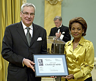Louis Lalande, Radio-Canada, receives Citation of Merit from Her Excellency Michaëlle Jean.