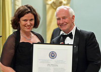 Jane Armstrong and Governor General David Johnston